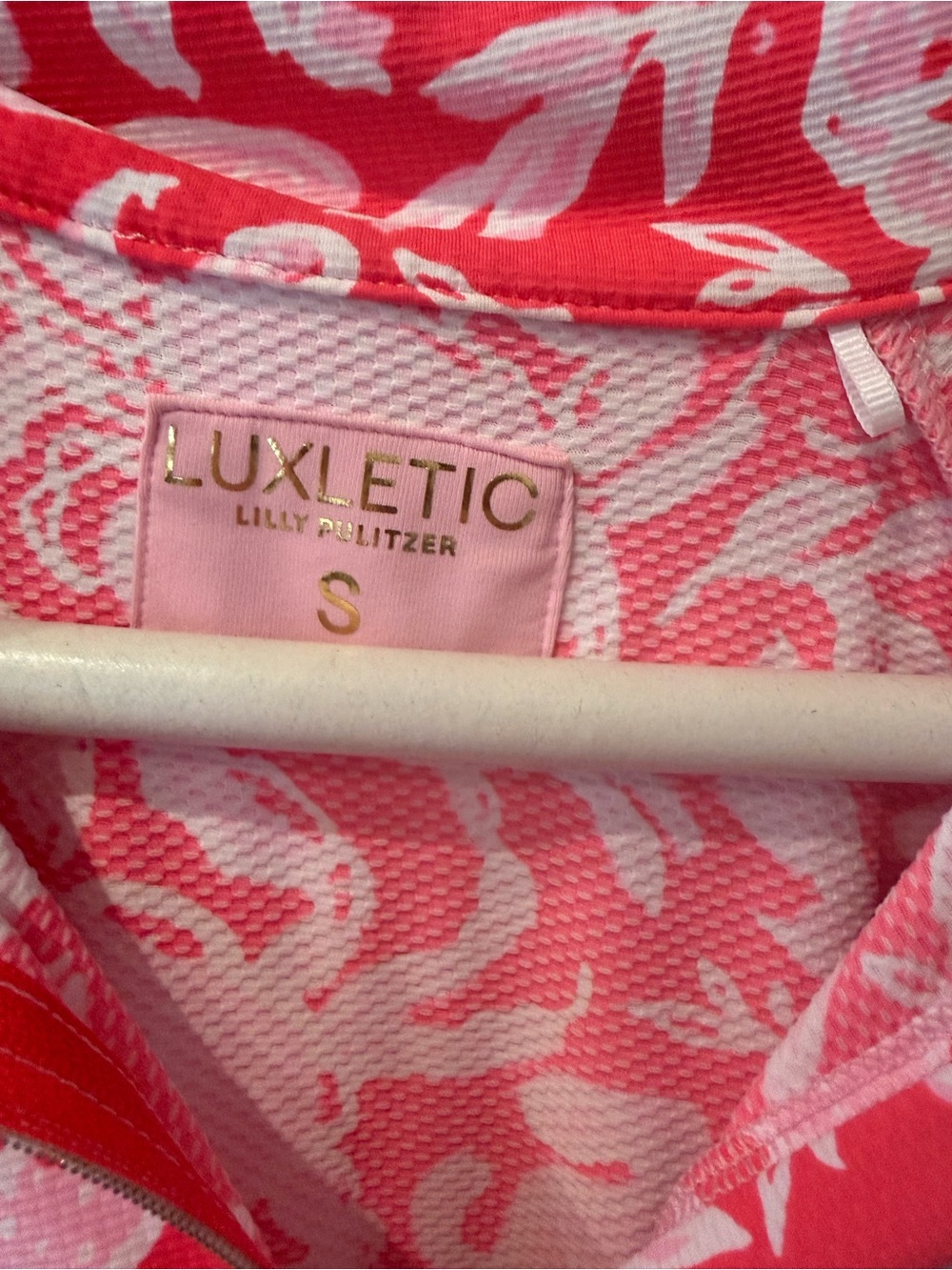 Lilly Pulitzer Luxletic Justine half zip Pullover in cane coral crab collab, Sm. - Picture 2 of 6